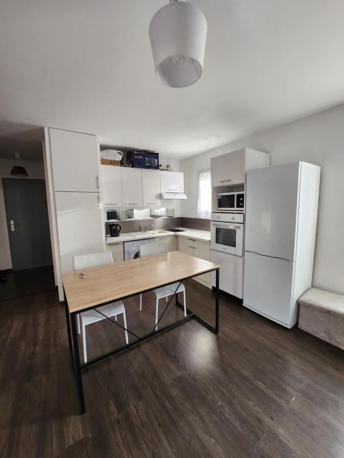 Le Pied A Terre Parisien - 77/94 Apartment Понто-Комбо Екстериор снимка